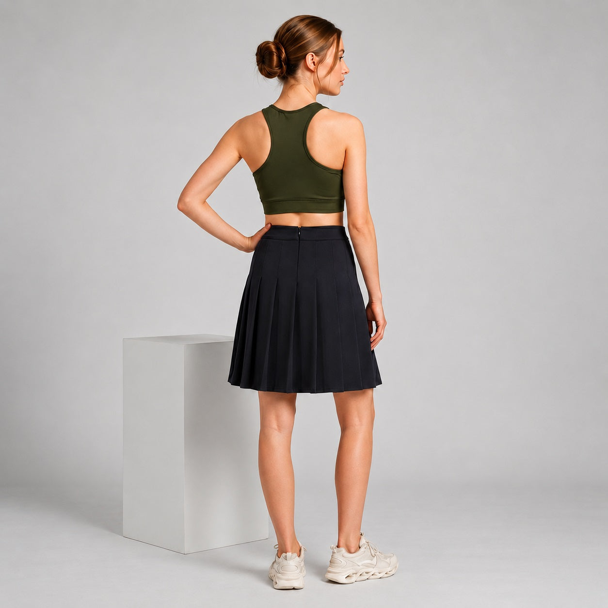 GVV Women's Racerback Sports Bra - Dark Olive Green