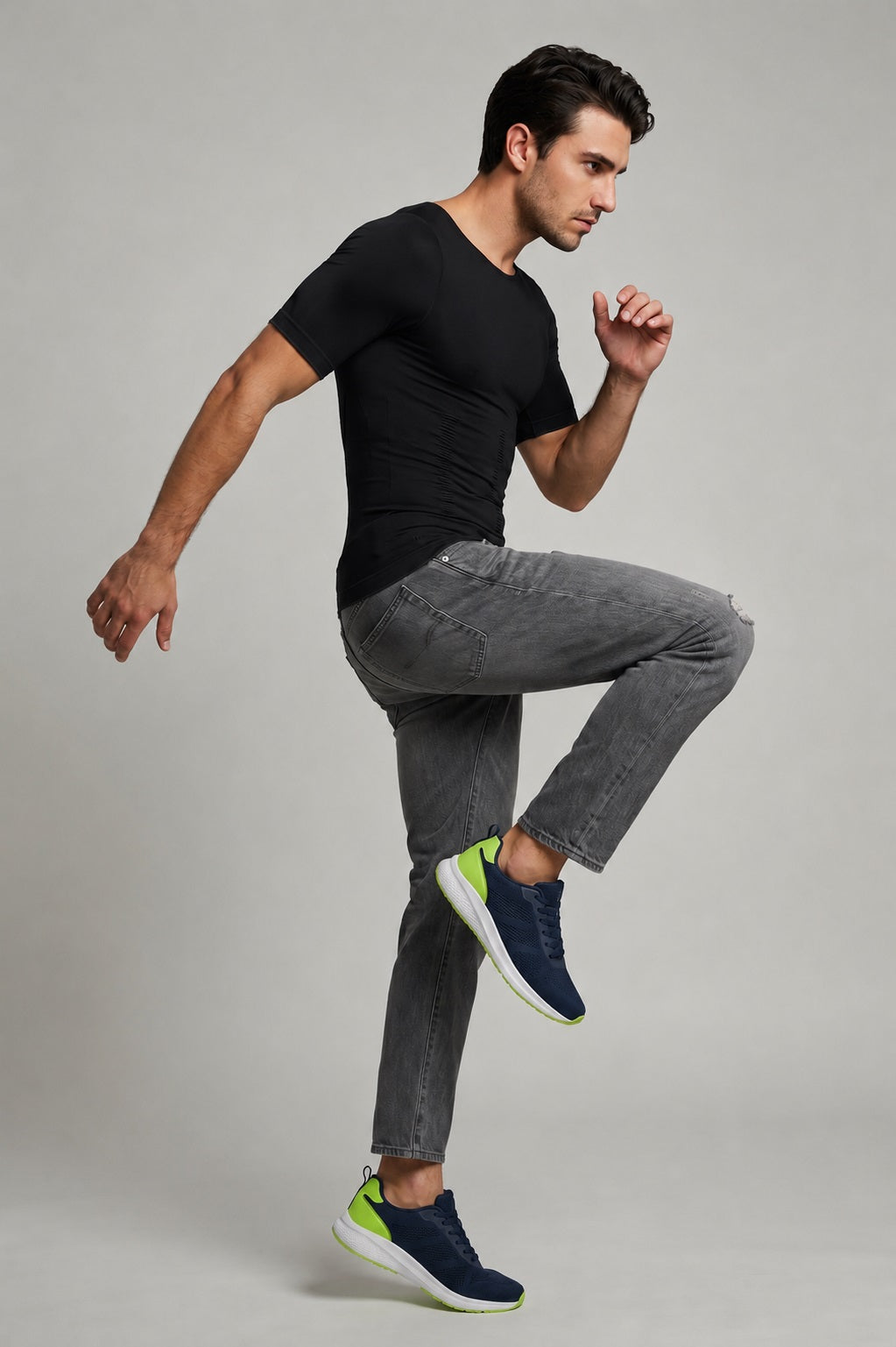 GVV Men's Slim-N-Lift Compression T-Shirt - Black