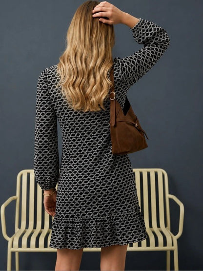 GVV Women's Black & White Geometric Print Shirt Dress