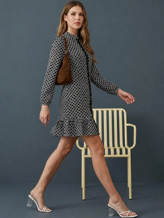 GVV Women's Black & White Geometric Print Shirt Dress
